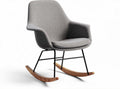Chaise berçante en tissu gris avec structure en métal et pieds en bois 70 x 65 x 90cm